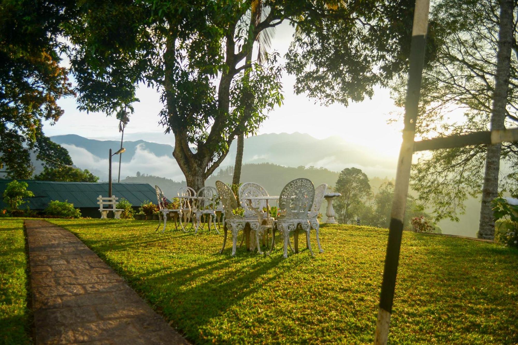 Hatale Tea Estate Bungalow Madulkele Esterno foto