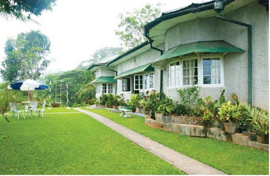 Hatale Tea Estate Bungalow Madulkele Esterno foto